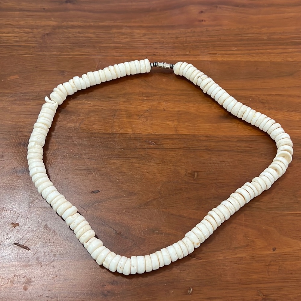 Shell necklace